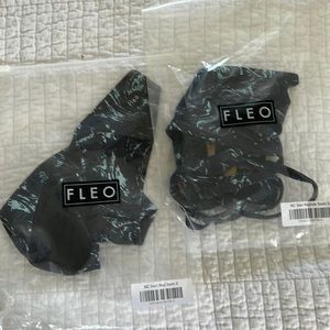 Fleo Bathing Suit size small